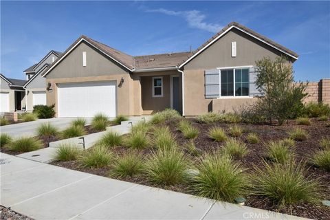 Photo of 39824 Ninebark Court, Temecula, CA 92591 (MLS # SW25254298)