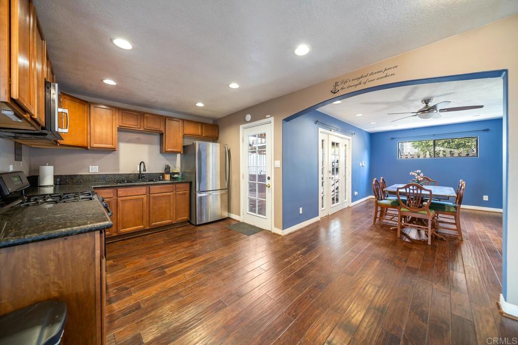 2227 Flintridge Drive