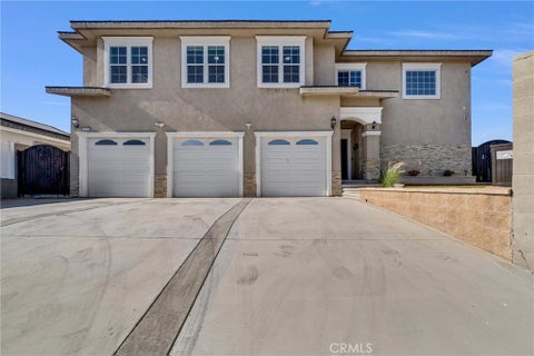 Photo of 2935 E Walnut AVE, Orange, CA 92867 (MLS # NP26178307)