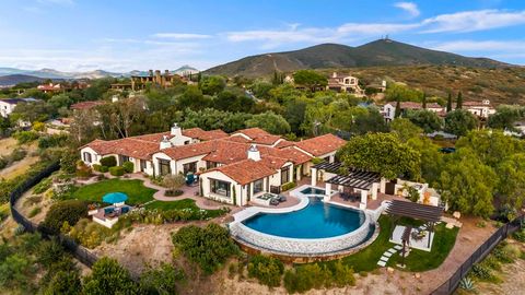 Photo of 8062 Entrada De Luz E, San Diego, CA 92127 (MLS # NDP2604347)