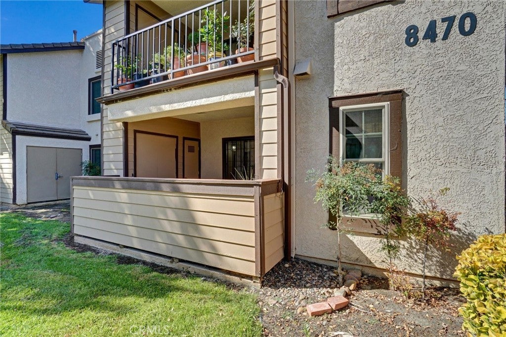 8470 Westmore