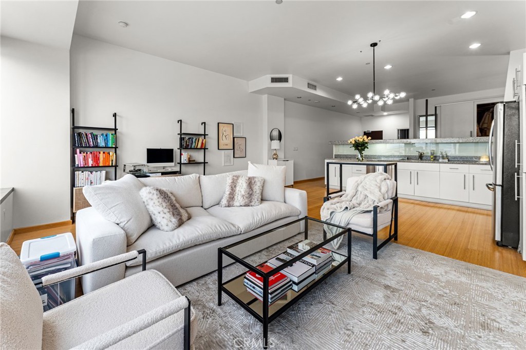 1100 Wilshire Boulevard 2608