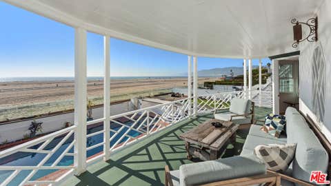 Photo of 605 N Palisades Beach Road, Santa Monica, CA 90402 (MLS # 26833923)