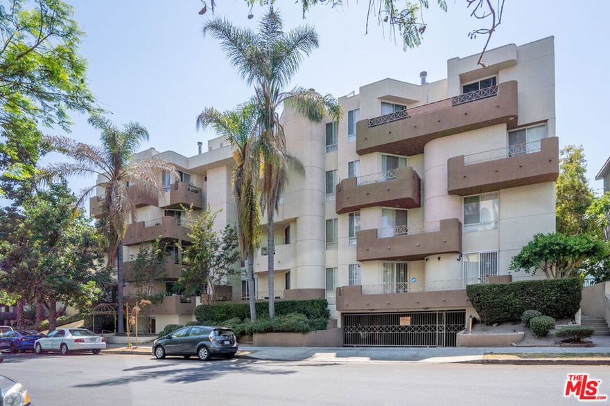 Welcome to Unit #304 at 333 Westminster, a furnished and well-maintained 2-bedroom, 2.5-bathroom condo available for lease at $3,400 per month. Located in the desirable Hancock Park neighborhood and within the highly regarded 3rd Street Elementary School district, this end corner unit offers a spacious layout, good natural light, and a convenient location. The home features a bright open floor plan with high-beamed ceilings. The living room includes a fireplace and is finished with tile flooring, while both bedrooms have wood floors for a warm and comfortable feel. The space is fully furnished and move-in ready. The kitchen includes granite countertops and modern cabinetry, with plenty of storage and counter space. The primary bedroom features its own fireplace, two walk-in closets, and a bathroom with a separate hot tub and shower. Both bedrooms are comfortable in size and receive good light throughout the day. The unit also includes in-unit laundry, central air conditioning and heating, and two tandem parking spaces in a gated garage. The building offers secure entry, a swimming pool, and guest parking. Located close to Larchmont Village, Koreatown, Miracle Mile, Beverly Hills, and Downtown LA, this unit offers a quiet, convenient place to live in the heart of the city. Furnishings are included in the lease, making it easy to move in right away. Available now for $3,400 per month. Contact us today to schedule a viewing.