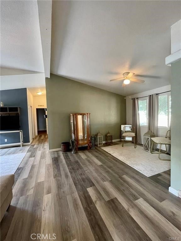 8753 Rose Ave.