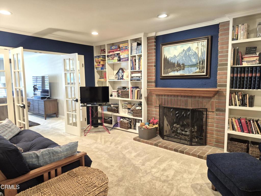 5762 Cherry Ridge Drive