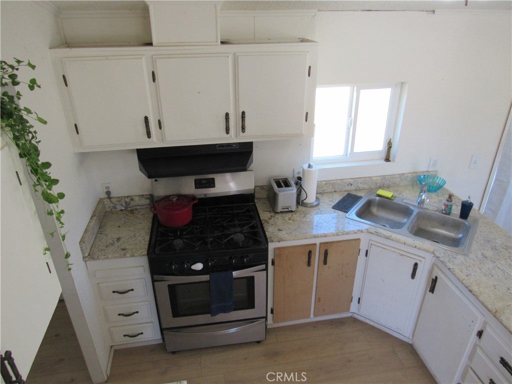 14555 Artesia Trail