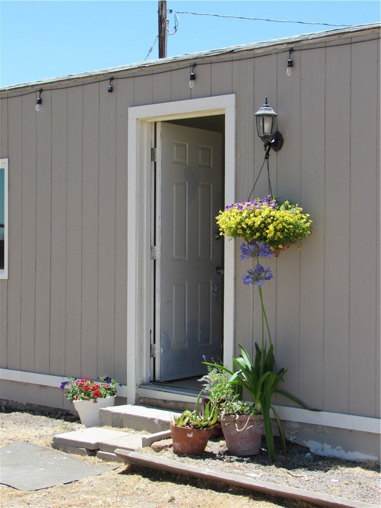 14555 Artesia Trail