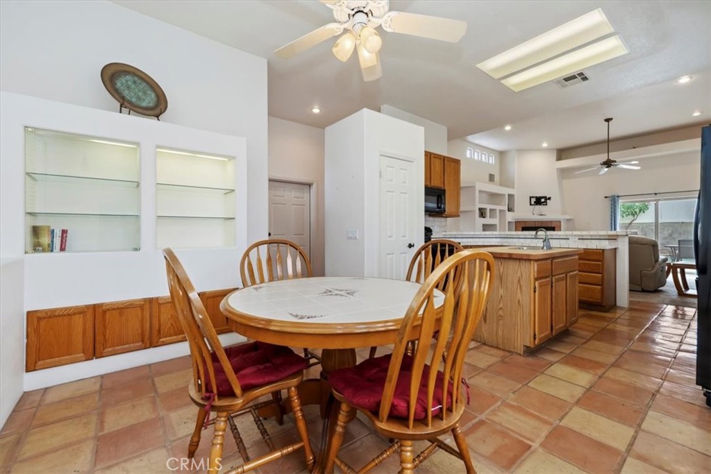 La Quinta Cove* - Residential