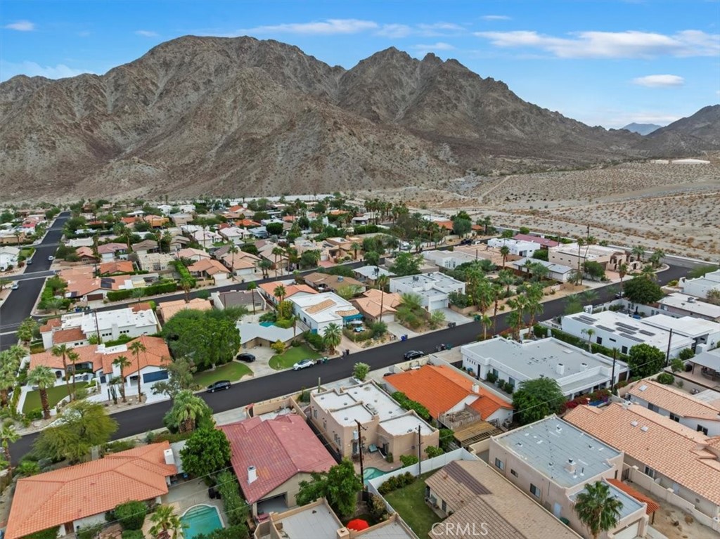La Quinta Cove* - Residential