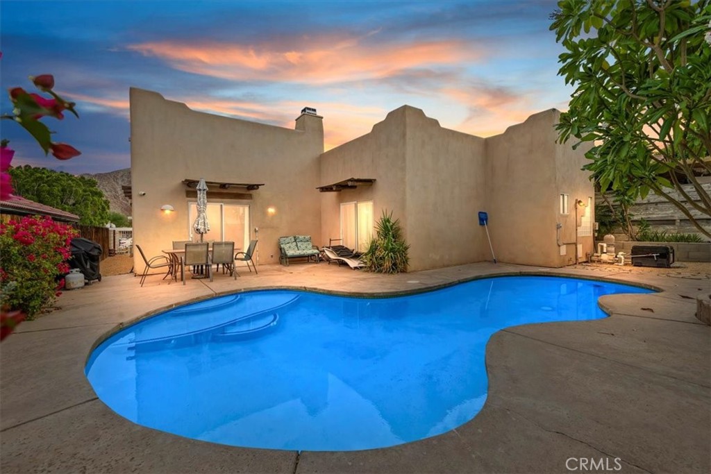 La Quinta Cove* - Residential