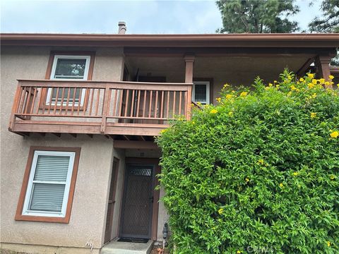 Photo of 7101 Farralone Ave #115, Canoga Park, CA 91303 (MLS # SR26096045)