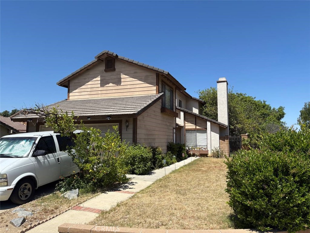 Welcome to this cozy two-story residence situated on a desirable corner lot, while also residing within the prestigious Chino Valley Unified school district. Conveniently located near major shopping centers and plazas (including Costco) as well as having easy access to both the 60 and 71 freeways. This spacious two-story residence offers 1608 square feet of living space on a 5335 square foot lot.