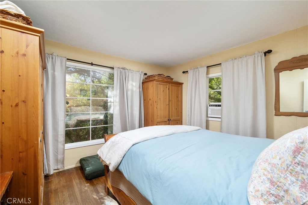 2800 N Mountain Avenue