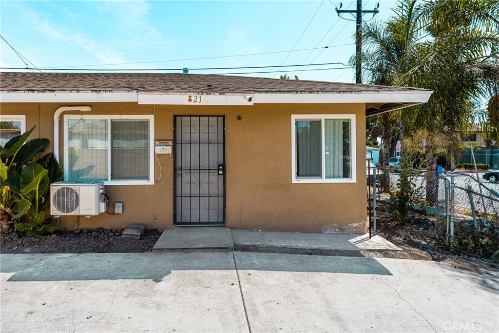 A charming single-level home offering modern updates and a convenient Santa Ana location. This light and bright residence features fresh interior paint, recessed lighting, and new wood-style flooring that enhances the open layout. The remodeled kitchen is complete with granite countertops, white cabinetry, and stainless-steel appliances, flowing seamlessly into the dining and living areas. The spacious bedroom provides ample natural light, while the upgraded bathroom showcases contemporary tile work and fixtures. Outside, enjoy a gated yard and driveway parking for added comfort and security. Centrally located near shopping, dining, schools, and easy freeway access, this home is move-in ready.