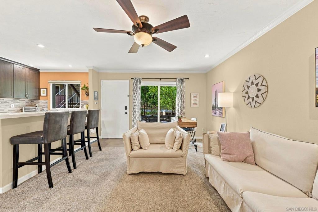 3649 Louisiana 104