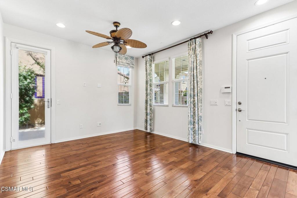 2922 Encina Lane