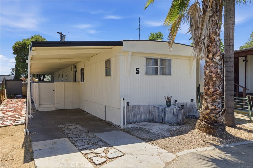 5000 Pierce Road 5