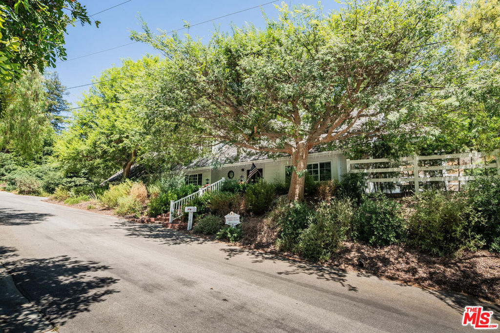 24975 Kit Carson Road