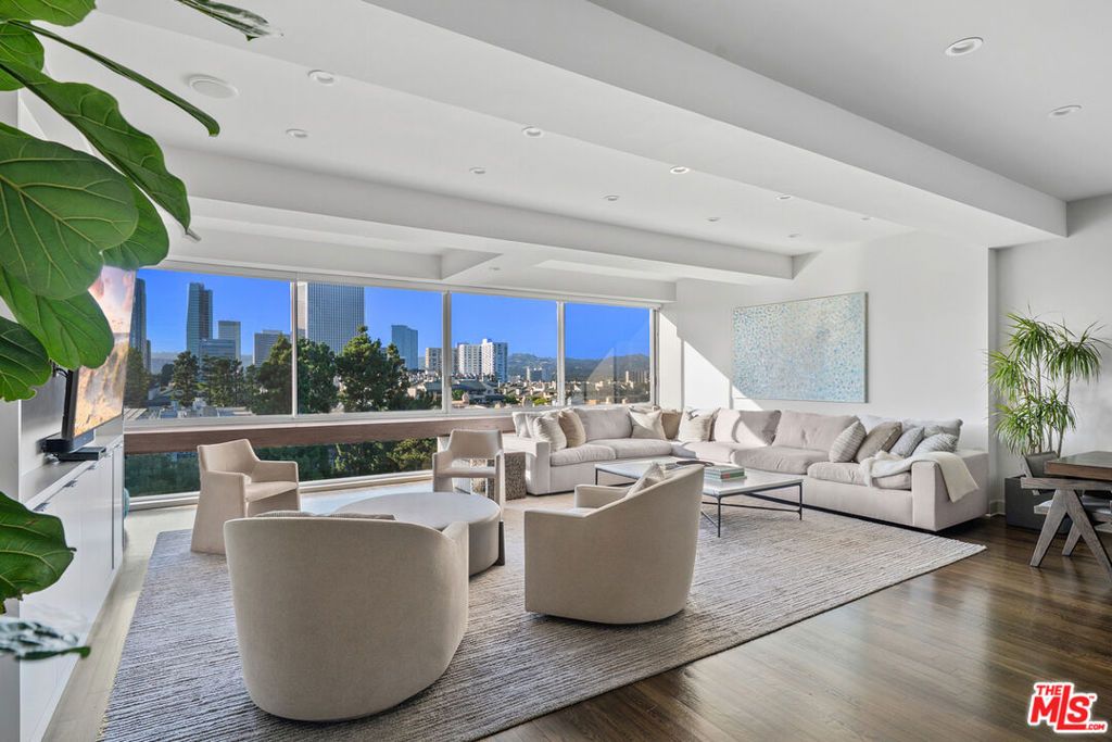 Photo of 2220 Avenue Of The Stars #702, Los Angeles, CA 90067 (MLS # 25598441)