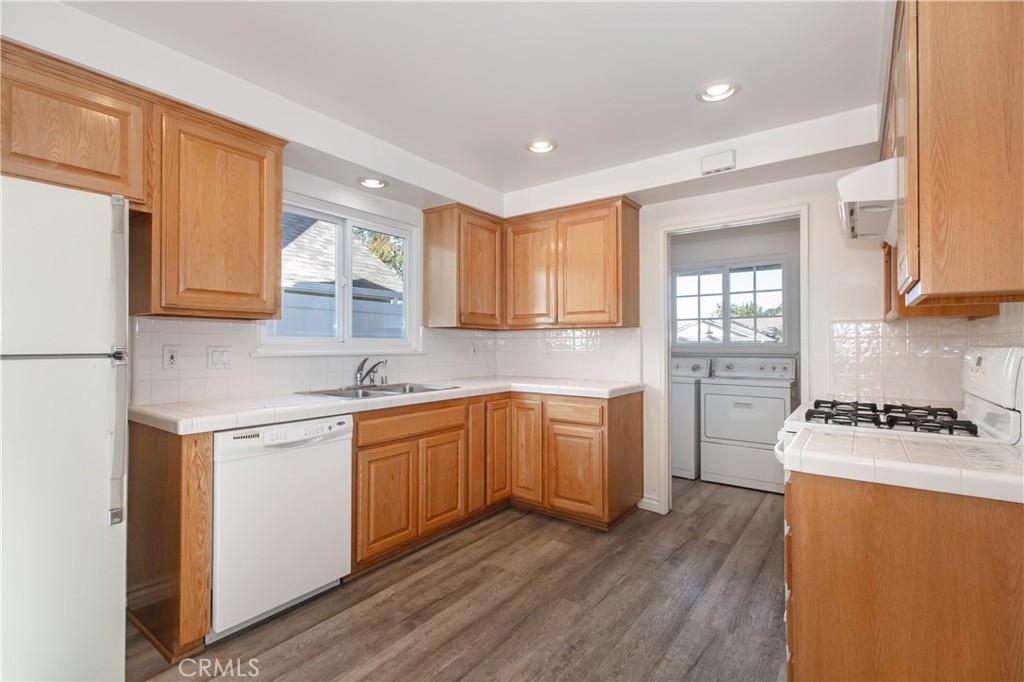 23042 Gilmore Street