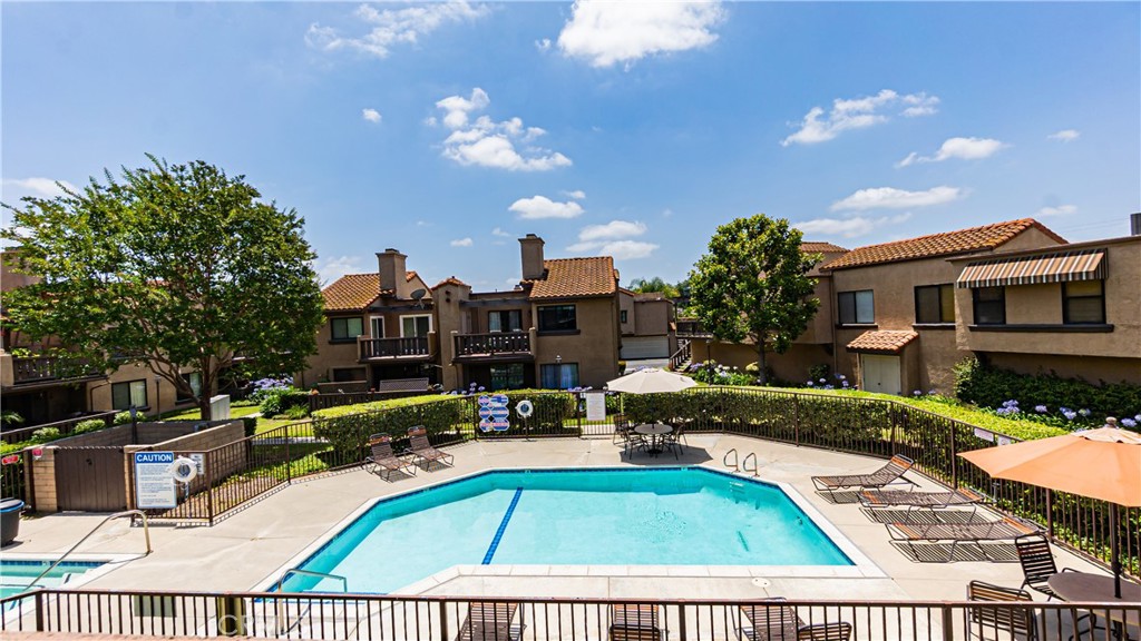 3069 Brea Boulevard 10
