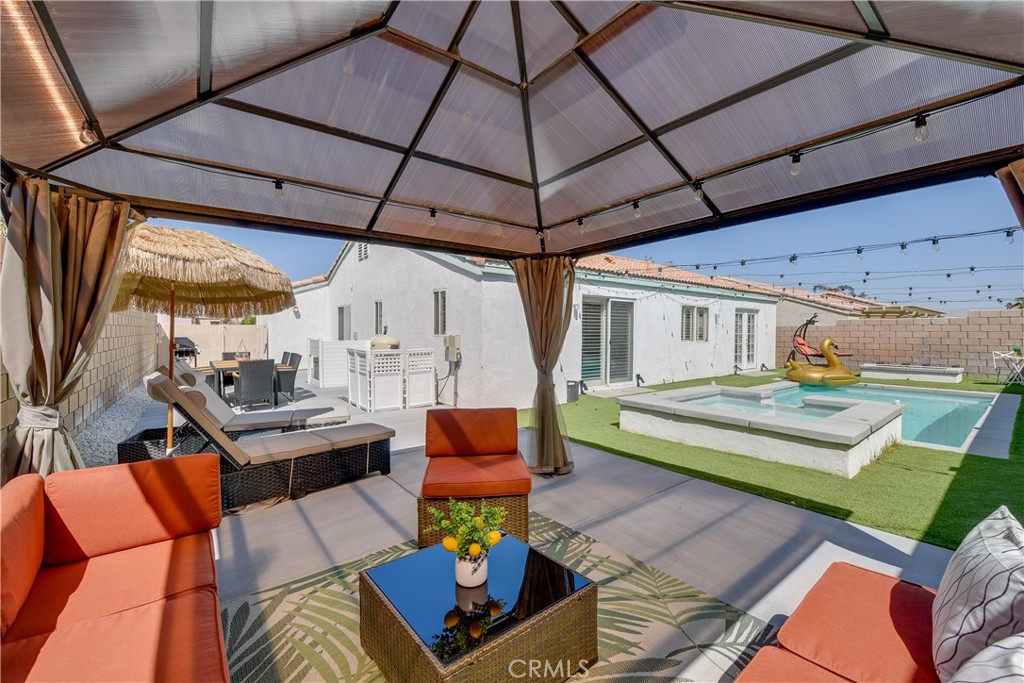 Sun Dance (31475) - Residential Lease