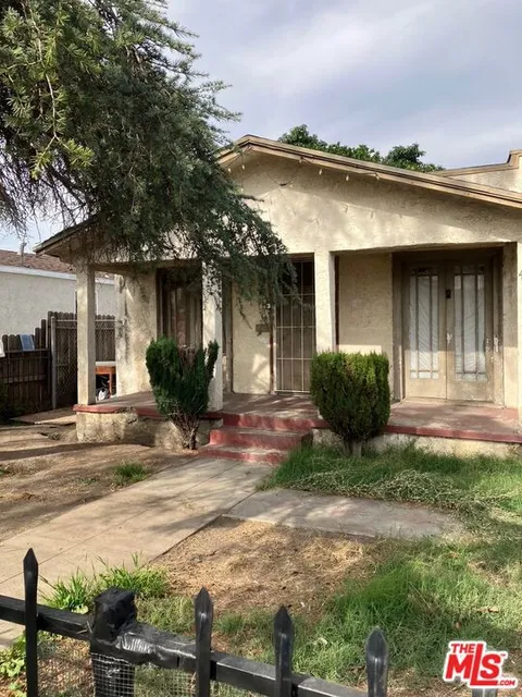 437 East 93rd Street, Los Angeles, CA 90003 - MLS#: 25631073