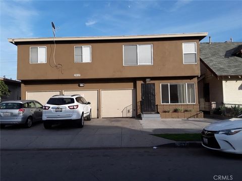 Photo of 1912 Pasadena Ave #6, Long Beach, CA 90806 (MLS # DW26001601)