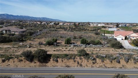 Photo of 8248 Baldy Mesa, Phelan, CA 92371 (MLS # HD26031640)