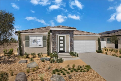 Photo of 1561 E Holguin Street, Lancaster, CA 93534 (MLS # SR26206584)