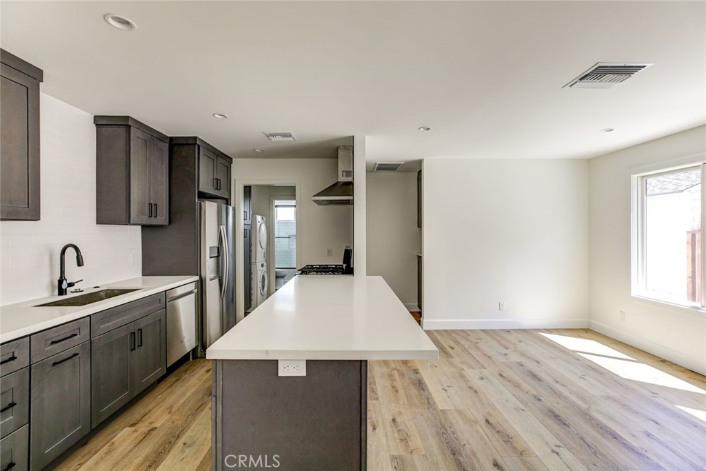 459 N Olive Street