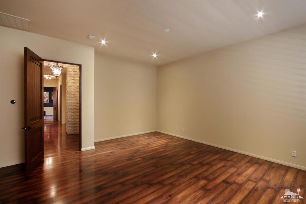 Renaissance - Residential