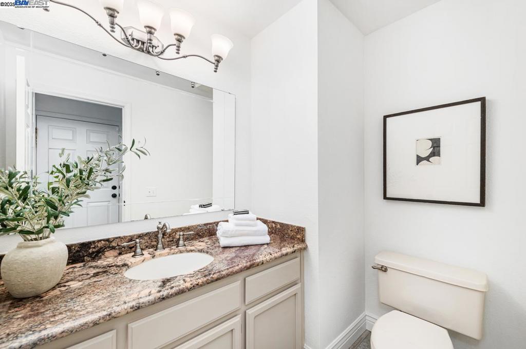 VINTAGE HEIGHTS - Residential