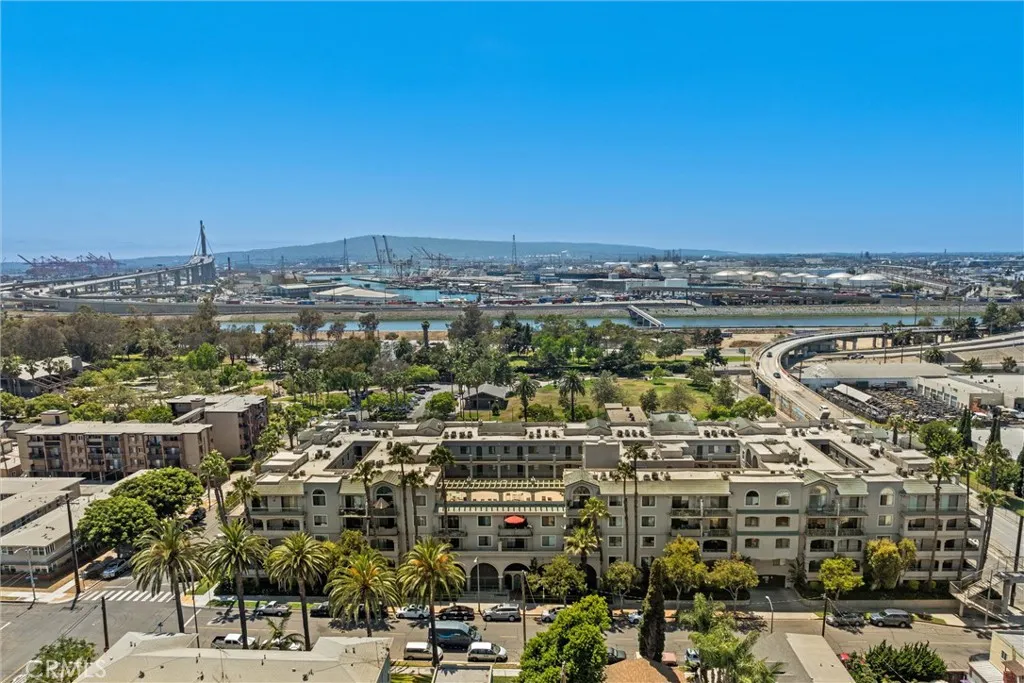 Long Beach, California 90802, United States, 2 Bedrooms Bedrooms, ,2 BathroomsBathrooms,Residential,Active,166564