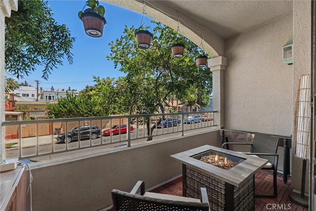 Long Beach, California 90802, United States, 2 Bedrooms Bedrooms, ,2 BathroomsBathrooms,Residential,Active,166564