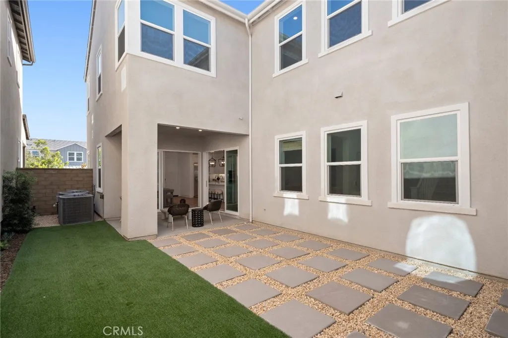 Irvine, California 92618, United States, 4 Bedrooms Bedrooms, ,5 BathroomsBathrooms,Residential,Active,158782