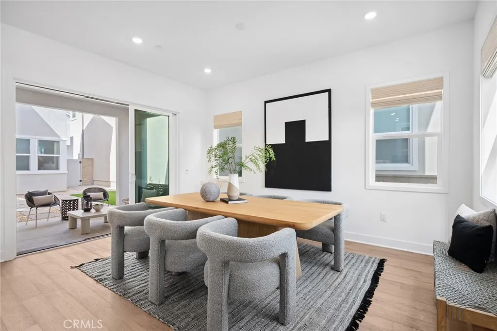 Irvine, California 92618, United States, 4 Bedrooms Bedrooms, ,5 BathroomsBathrooms,Residential,Active,158782