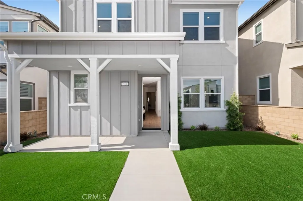 Irvine, California 92618, United States, 4 Bedrooms Bedrooms, ,5 BathroomsBathrooms,Residential,Active,158782