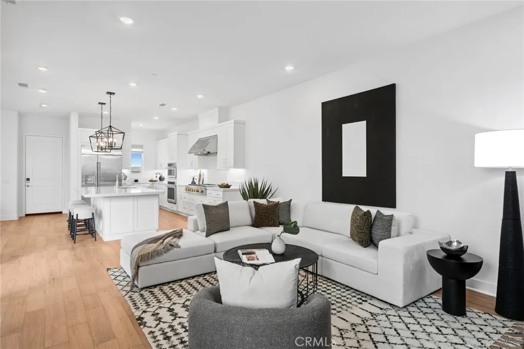 Irvine, California 92618, United States, 4 Bedrooms Bedrooms, ,5 BathroomsBathrooms,Residential,Active,158782