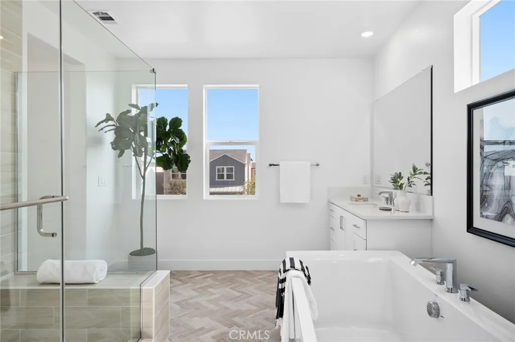 Irvine, California 92618, United States, 4 Bedrooms Bedrooms, ,5 BathroomsBathrooms,Residential,Active,158782