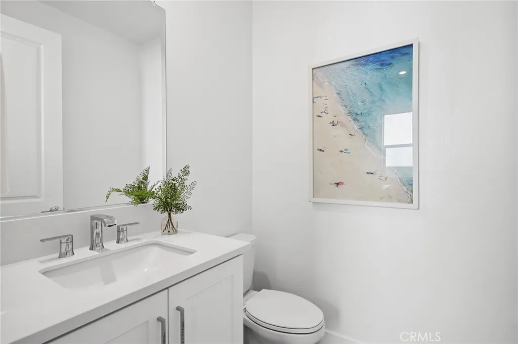 Irvine, California 92618, United States, 4 Bedrooms Bedrooms, ,5 BathroomsBathrooms,Residential,Active,158782