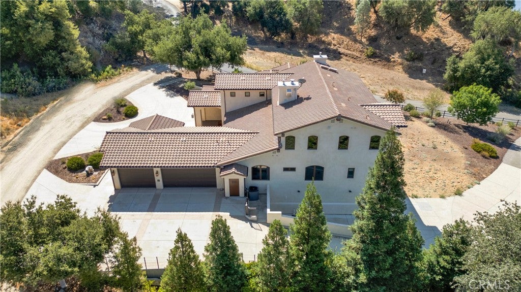 8820 Cantinas Point