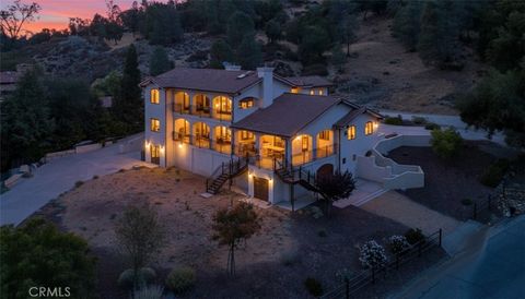 Tiny photo for 8820 Cantinas Point Ln, Bradley, CA 93426 (MLS # NS25202653)