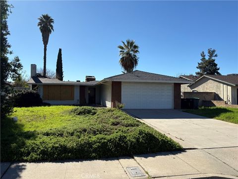 Photo of 25899 Amapolas Street, Loma Linda, CA 92354 (MLS # OC26014532)