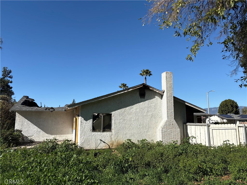 25899 Amapolas Street