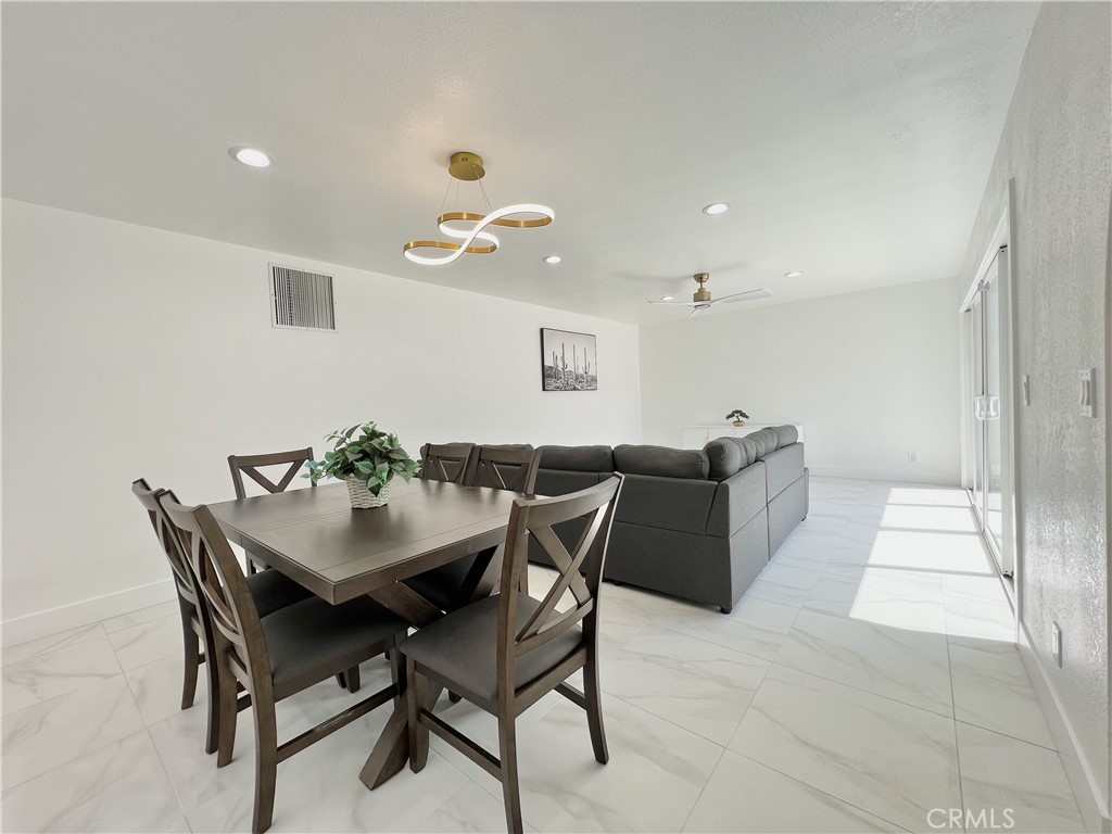 445 E San Rafael Drive