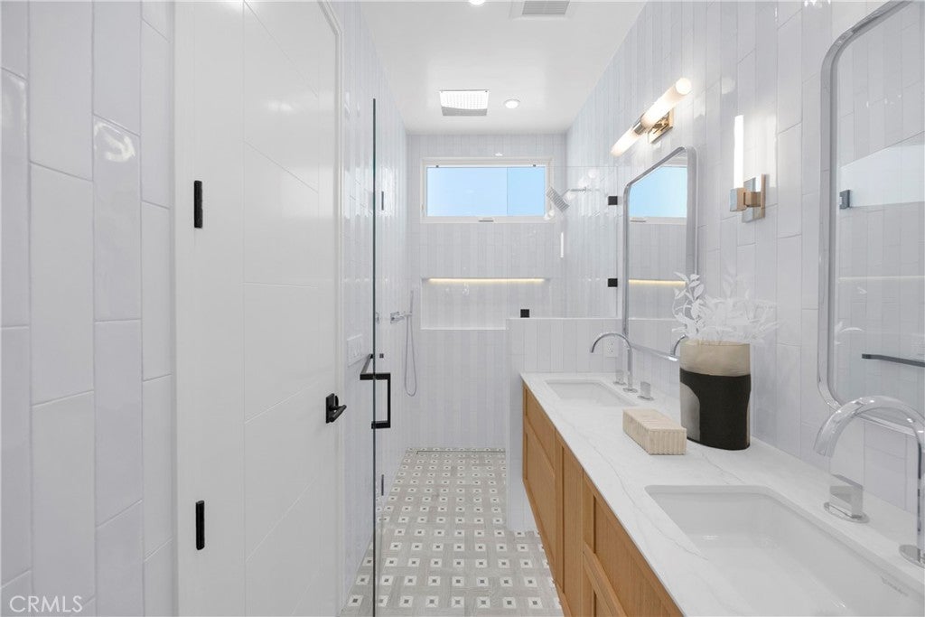 321 Larkspur Avenue 1/2, Corona Del Mar CA 92625 - Photo 18