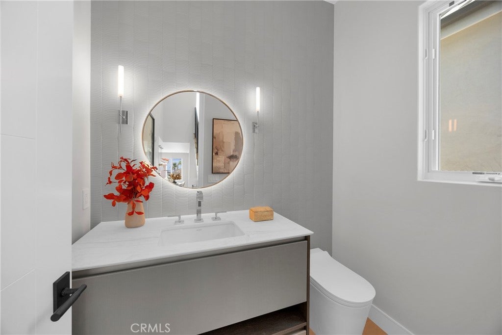 321 Larkspur Avenue 1/2, Corona Del Mar CA 92625 - Photo 20