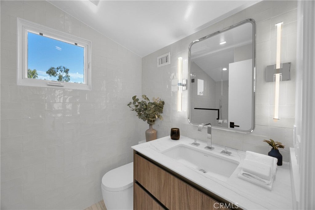 321 Larkspur Avenue 1/2, Corona Del Mar CA 92625 - Photo 26